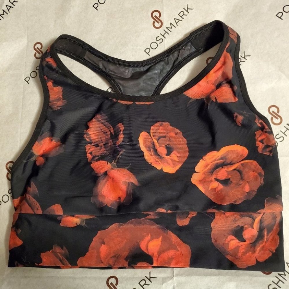 VS Sport The Player bra Small NWT